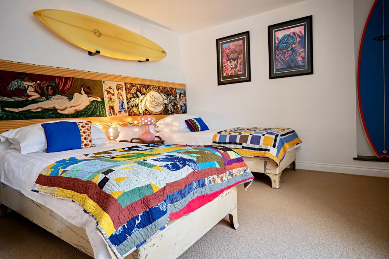 Paramount Apartments Ilfracombe, Arty Seaside Holiday Apartments Exterior foto